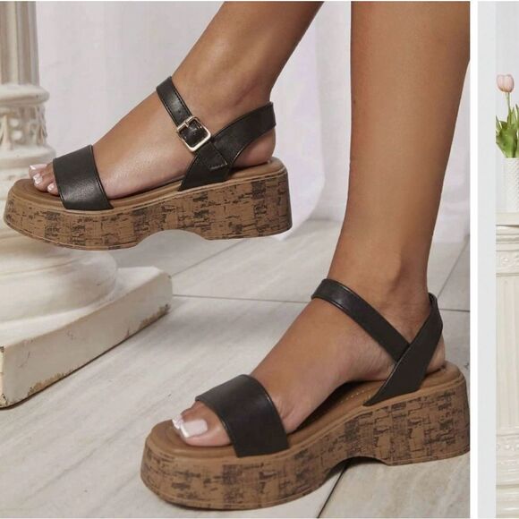 BRAND NEW WILD DIVA LOUNGS MINIMALIST ANKLE STRAP CORK PLASFORM SANDAL - Picture 1 of 16
